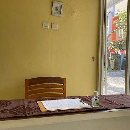 Rama Shinta Homestay Near Gembira Loka Zoo Redpartner Yogyakarta Exterior foto